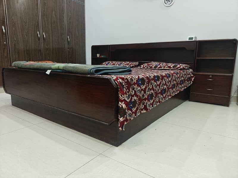 bed set - double bed - pure wooden bed with side tables dressing table 3