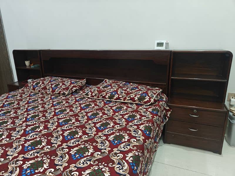 bed set - double bed - pure wooden bed with side tables dressing table 4