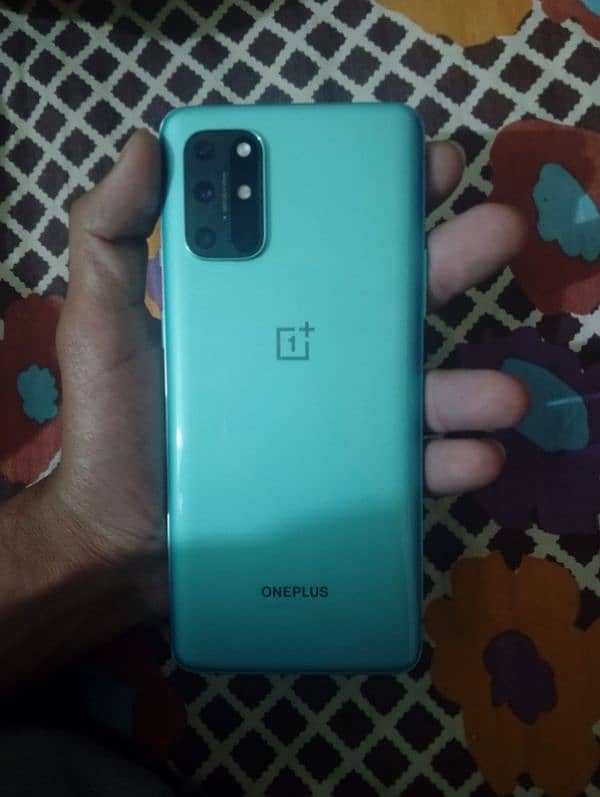 OnePlus 8t 1