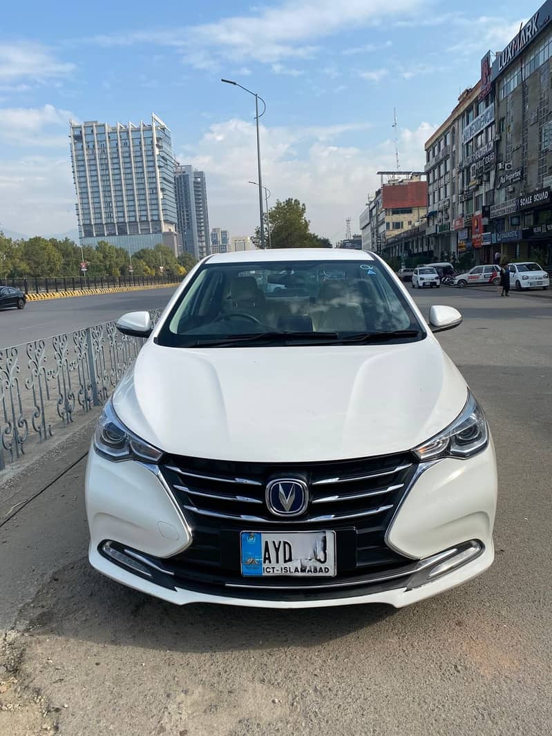 Changan Alsvin 2022  DCT comfort 1500cc 0