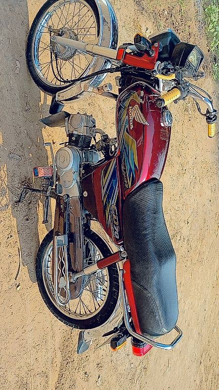 Honda Cd70 8