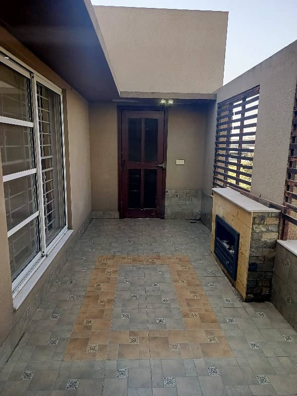 One Kanal House For RENT 32