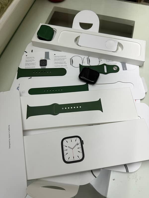 Apple watch series 7 45MM 1