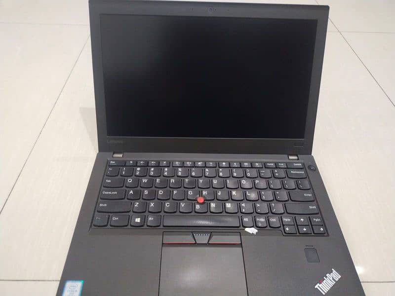 Thinkpad Lenovo laptop 0