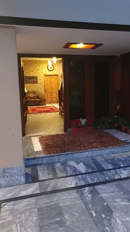 Shadman Colony People's Colony Purana Passport Road Faisalabad11 Marla Double Story House For SALE 3