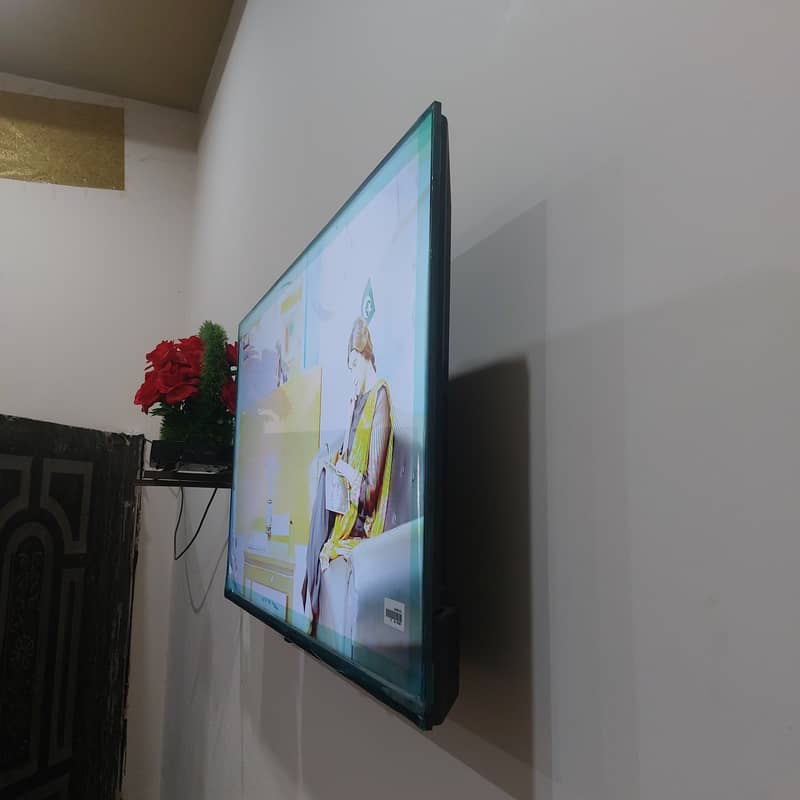 Haier 40" Google LED 2