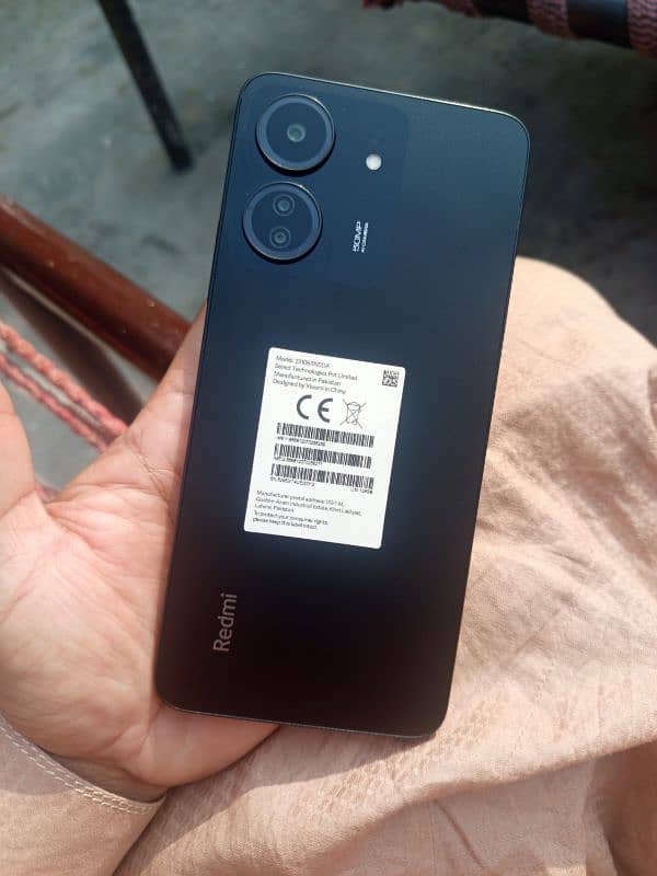 redmi 13 . . 8/128 only 25 day used with box charger 0