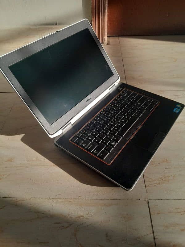 Dell latitude E6420 1