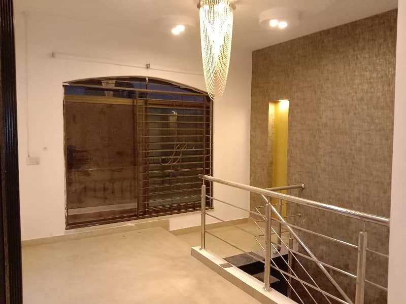 1 Kanal Upper Portion Available For Rent In DHA Phase 1 9