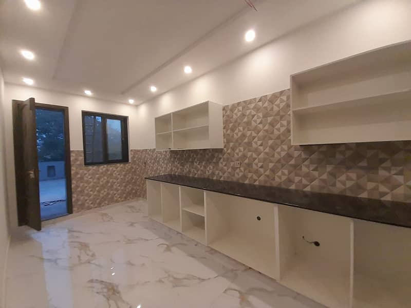 2 Kanal Upper Portion Like A Brand New Lower Portion Lock Available For Rent In DHA 8