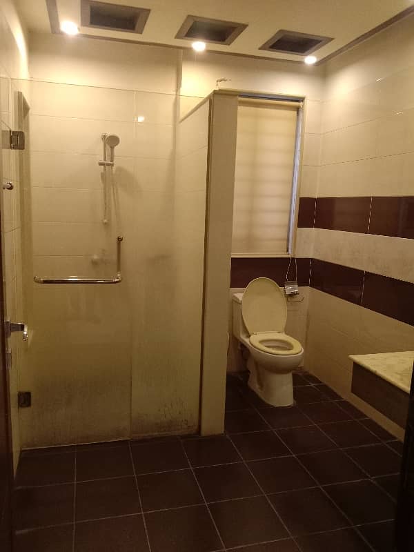 1 Kanal Lower Portion Available For Rent In DHA 11