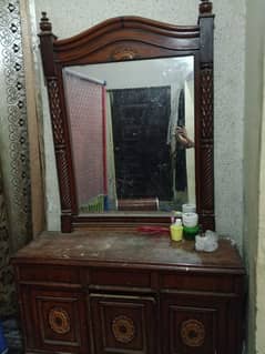 dressing table urgent sale