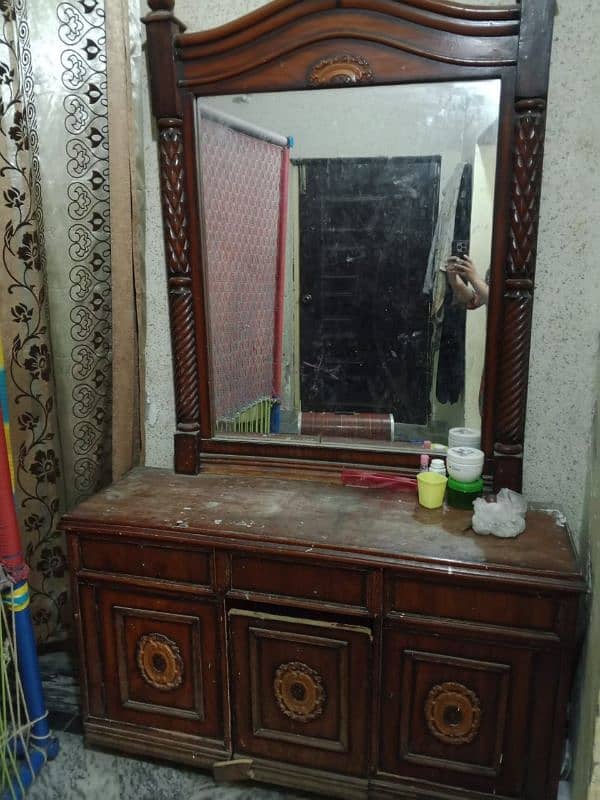 dressing table urgent sale 1