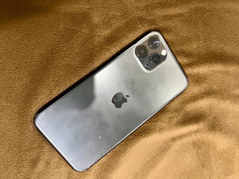 Iphone 11 pro 256 gb / Non Pta 4