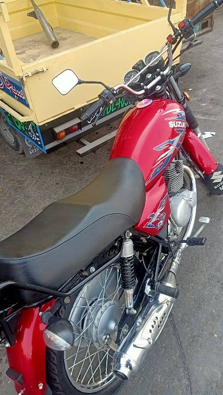 suzuki gs 150 totally restored brand new condition 2