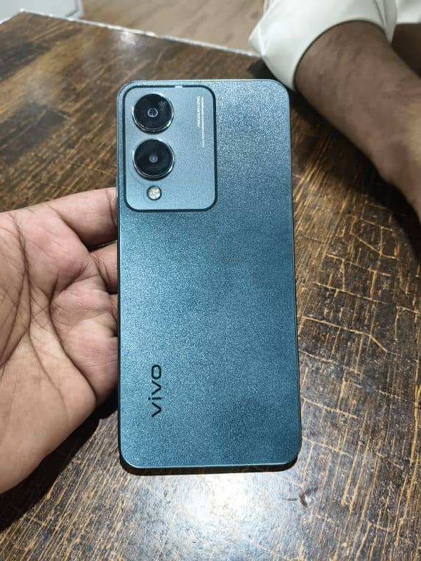 vivo y17s  all ok ha ram6 128gp ha Whatsapp namer 03017192065 2