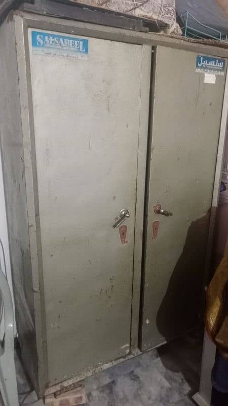 IRON DOUBLE DOOR CUPBOARD 3