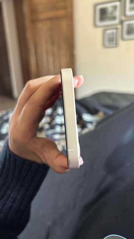 Iphone 12 128GB Non PTA F. U 4