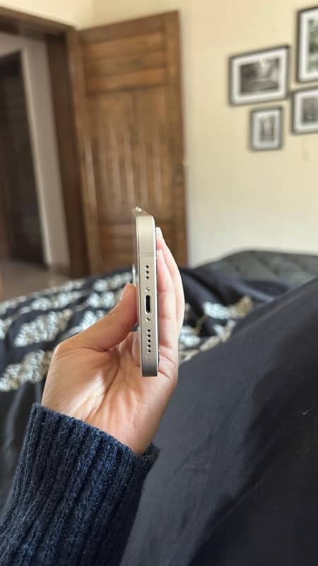 Iphone 12 128GB Non PTA F. U 5