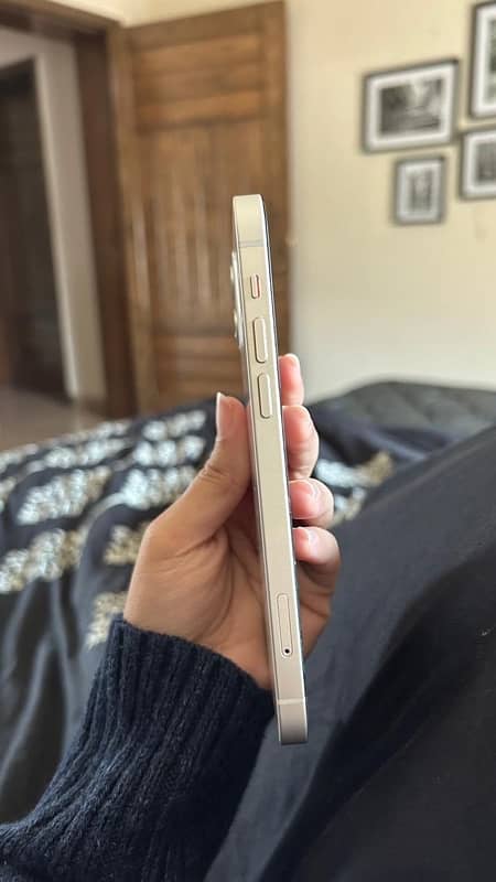 Iphone 12 128GB Non PTA F. U 6