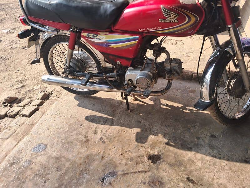 HONDA CD 70 2014 MODEL EXCELLENT CONDITION 4