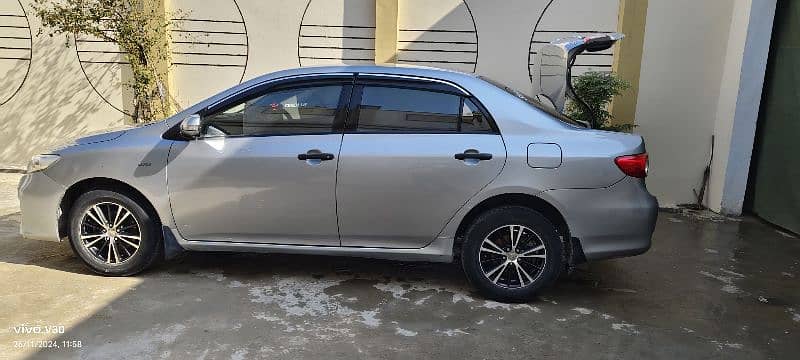 Toyota Corolla GLI 2013 2