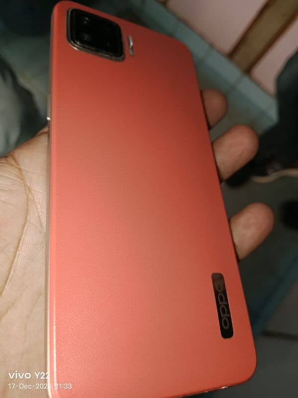 oppo F17 4