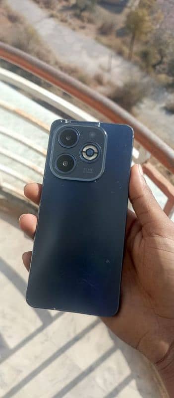 Infinix smart 8 puls 2