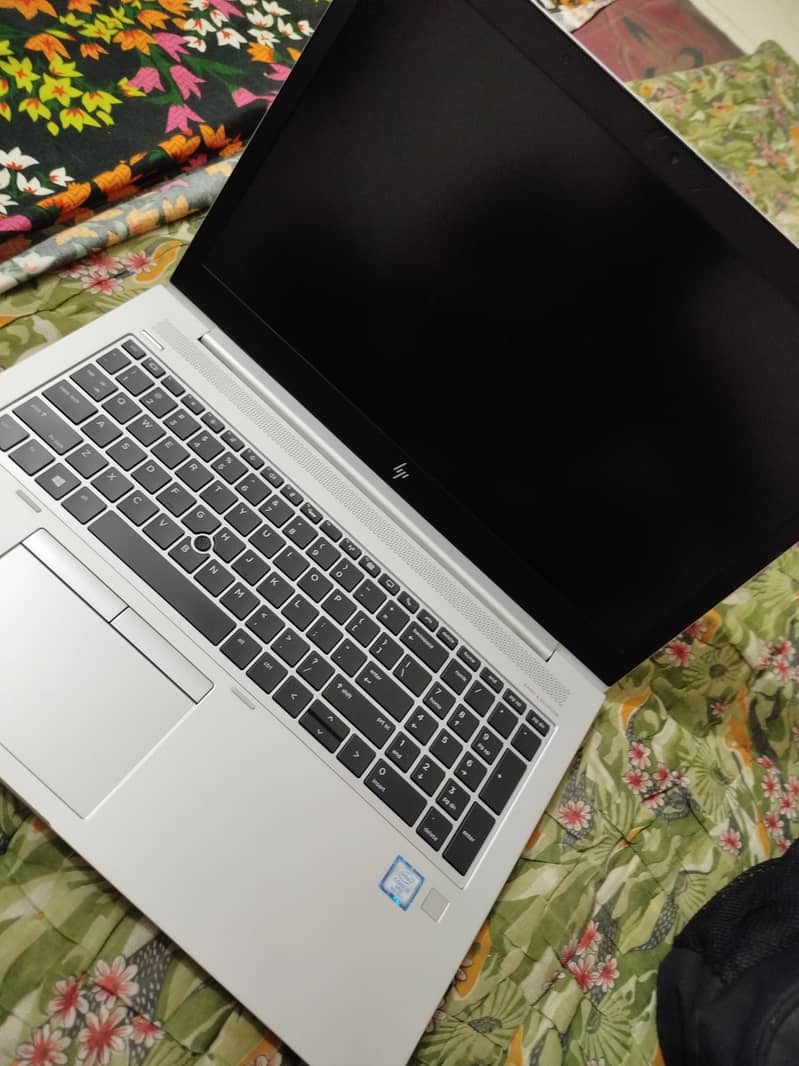 HP Elitebook 850 G5 0