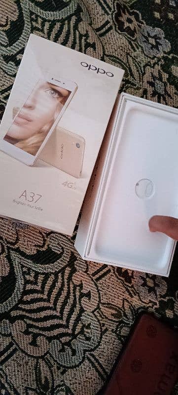 OPPO A37 FOR SALE 5