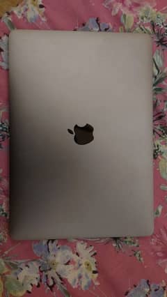 MacBook