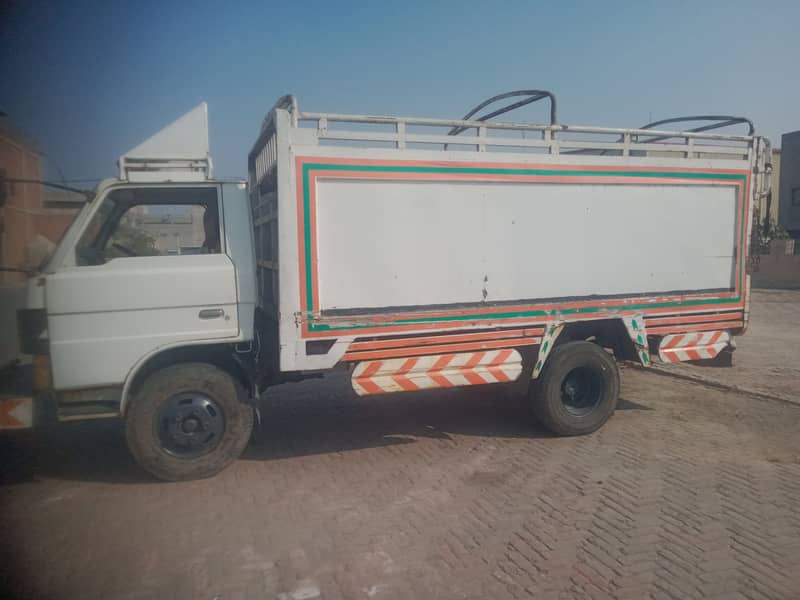 ISUZU TRUCK FOR SALE 1