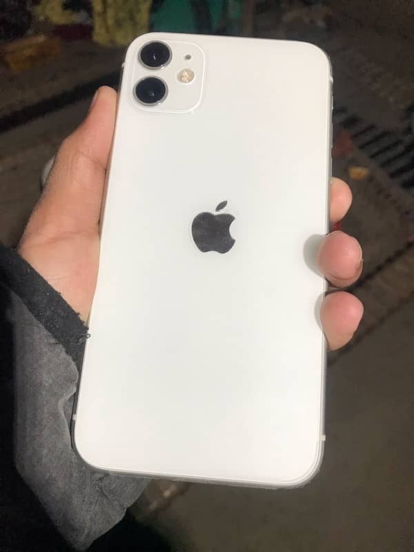 iphone 11  bettry 86% 10by10 condition non pta watsap nmbr 03128938618 0