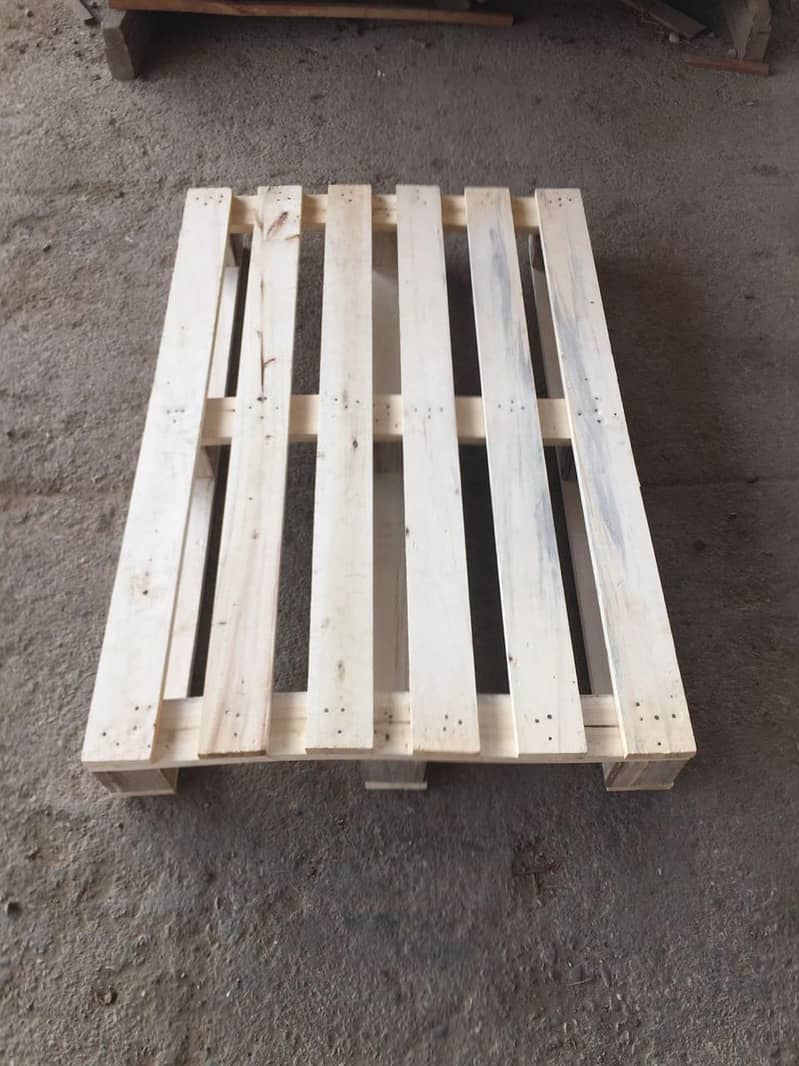 wooden Pallet for sale 0