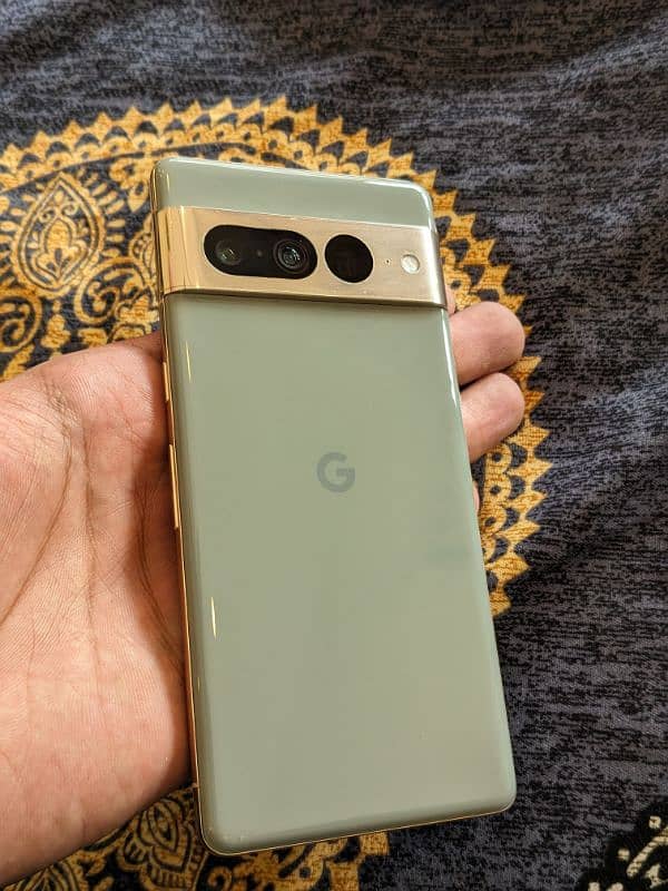 Google pixel 7 pro full new condition 128/12 (NON- PTA) 0