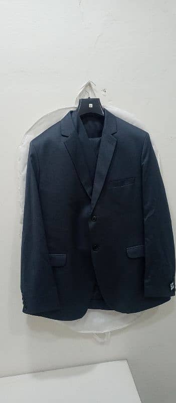 Brand New 3 piece suit 2