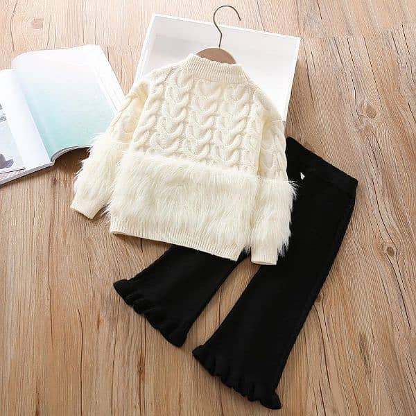 Girl's Stylish Twisted Fur Knitted Long-Sleeved Shirt & Pants Set- 0