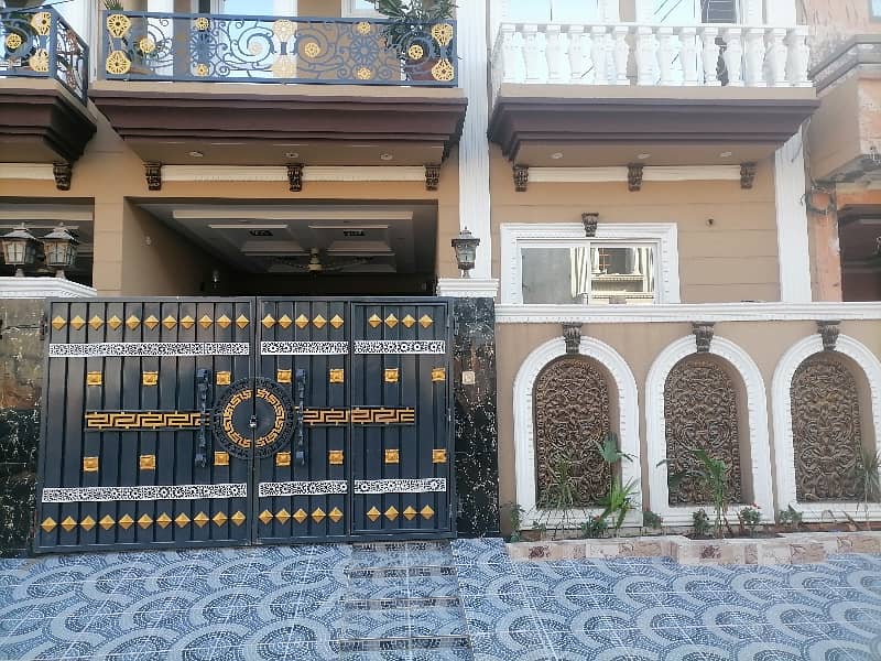 5 Marla Spacious House Is Available In Johar Town Phase 2 - Block R For Sale 0