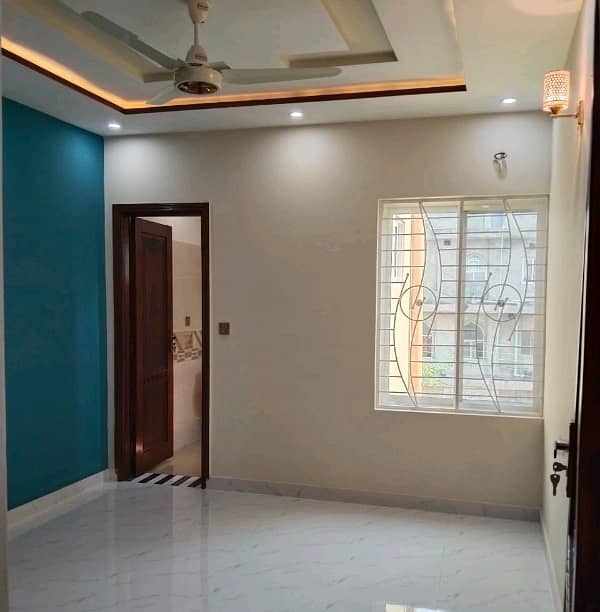 5 Marla Spacious House Is Available In Johar Town Phase 2 - Block R For Sale 7