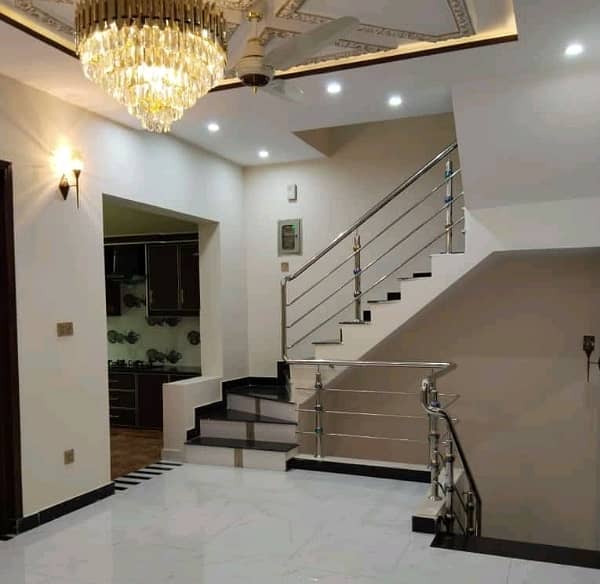 5 Marla Spacious House Is Available In Johar Town Phase 2 - Block R For Sale 10