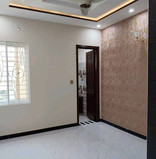 5 Marla Spacious House Is Available In Johar Town Phase 2 - Block R For Sale 12