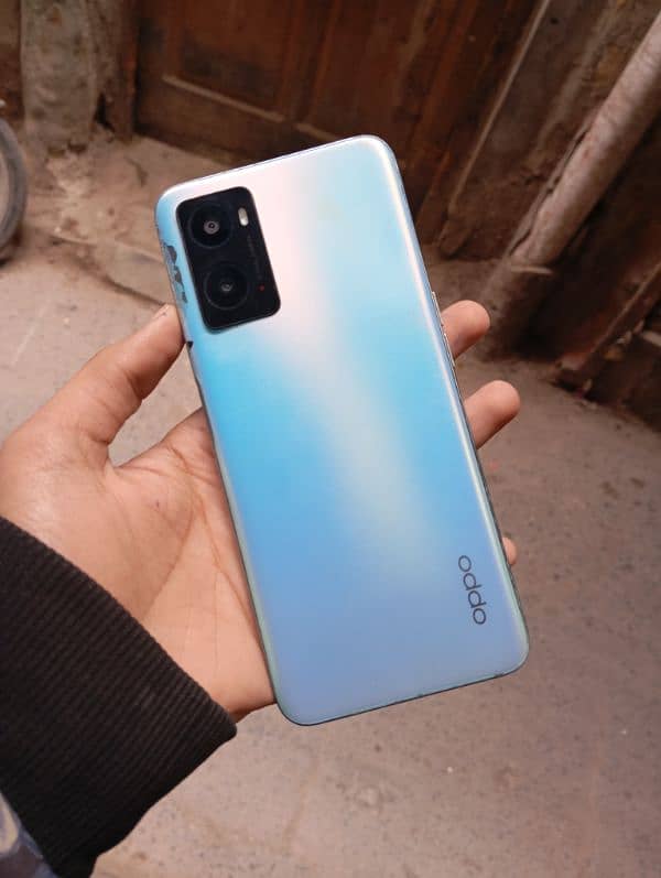 OPPO a76 0