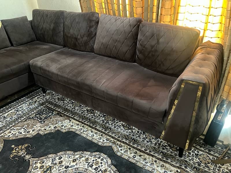 Modren L shaped Sofa 1