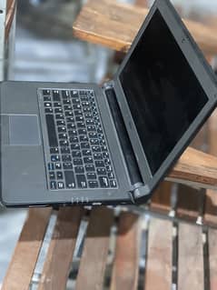 Dell 3350 core i3 5th generation laptop for  sale