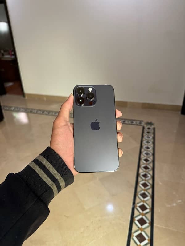 iPhone 14 Pro Max  blue 128 factory unlock LLA 2