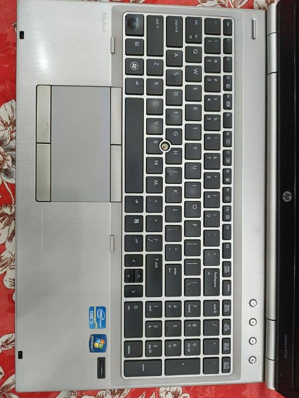 Laptop HP EliteBook 8570p 3