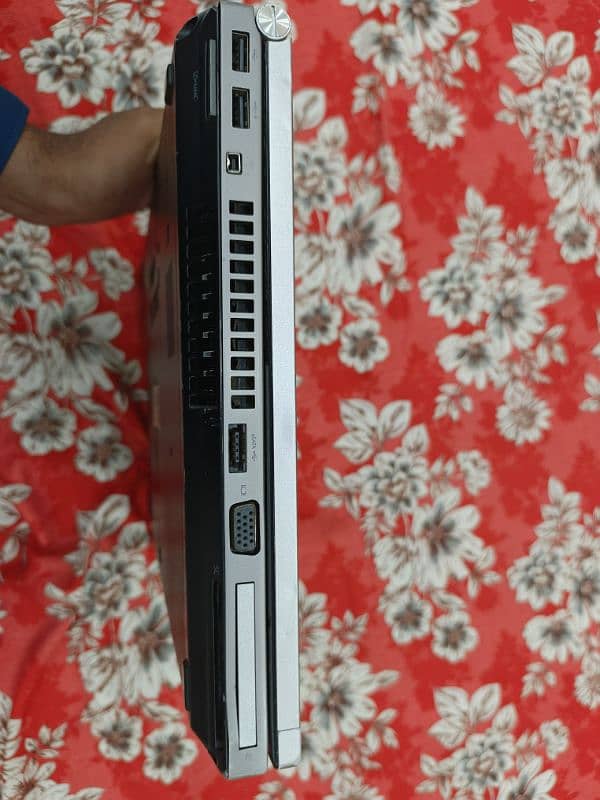 Laptop HP EliteBook 8570p 5