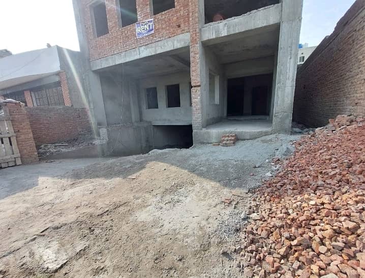 Buy Your Ideal 1 Kanal Building In A Prime Location Of Lahore 3