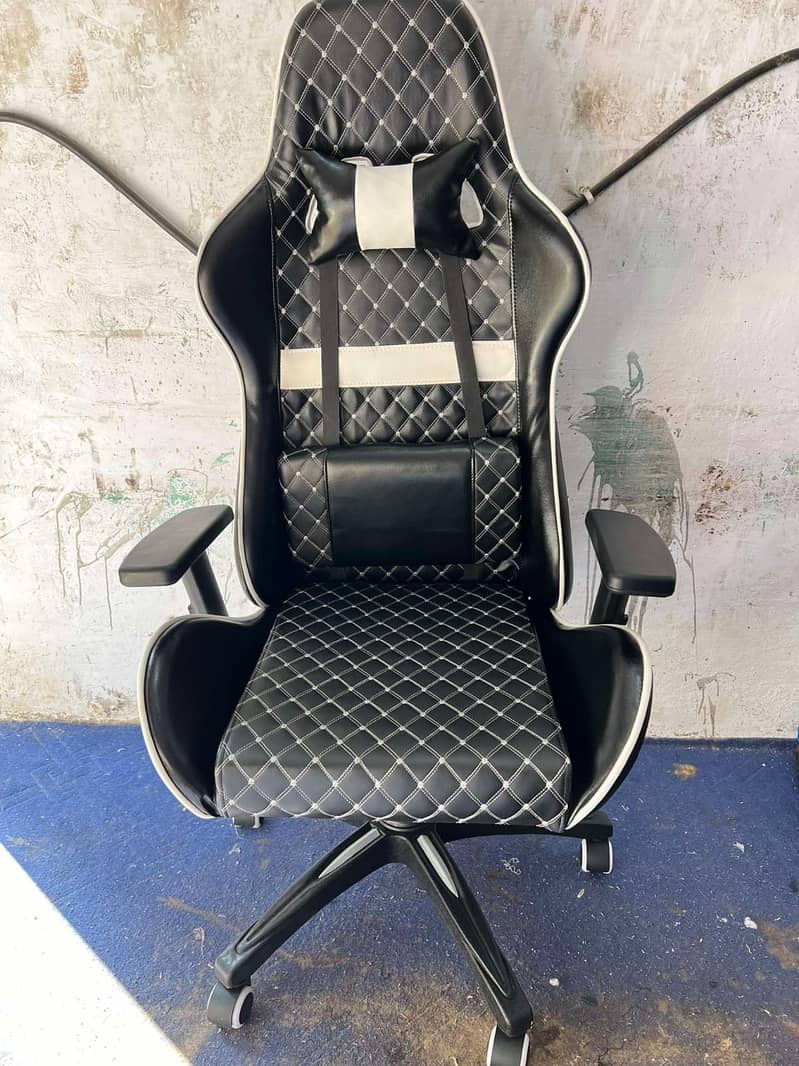 Brand New Gaming Chairs for sale in karachi - Adjustable office chair 4