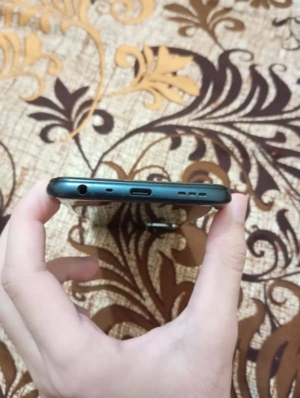 Oppo A16 lush condition 4